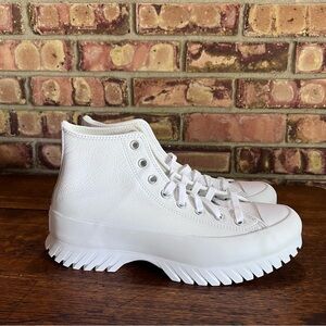 Converse NEW CTAS Lugged 2.0 Hi White Leather Unisex Shoe Size 8.5 or 10.5 #479